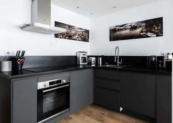 Bright & Renovated 3bd For 8 Guests In Le Marais! Appartement