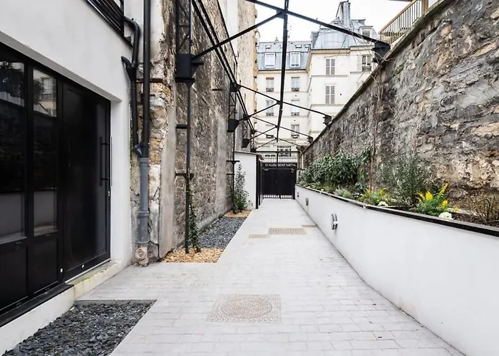Bright & Renovated 3bd For 8 Guests In Le Marais! Appartement