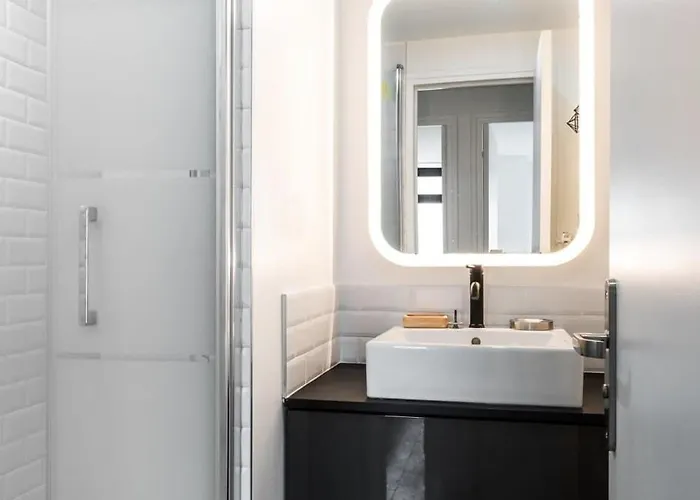Appartement Bright & Renovated 3bd For 8 Guests In Le Marais!