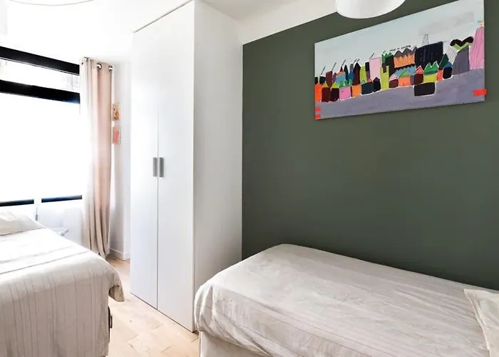 Bright & Renovated 3bd For 8 Guests In Le Marais! * Paris