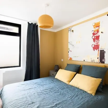 Bright & Renovated 3bd For 8 Guests In Le Marais! Apartment Paris